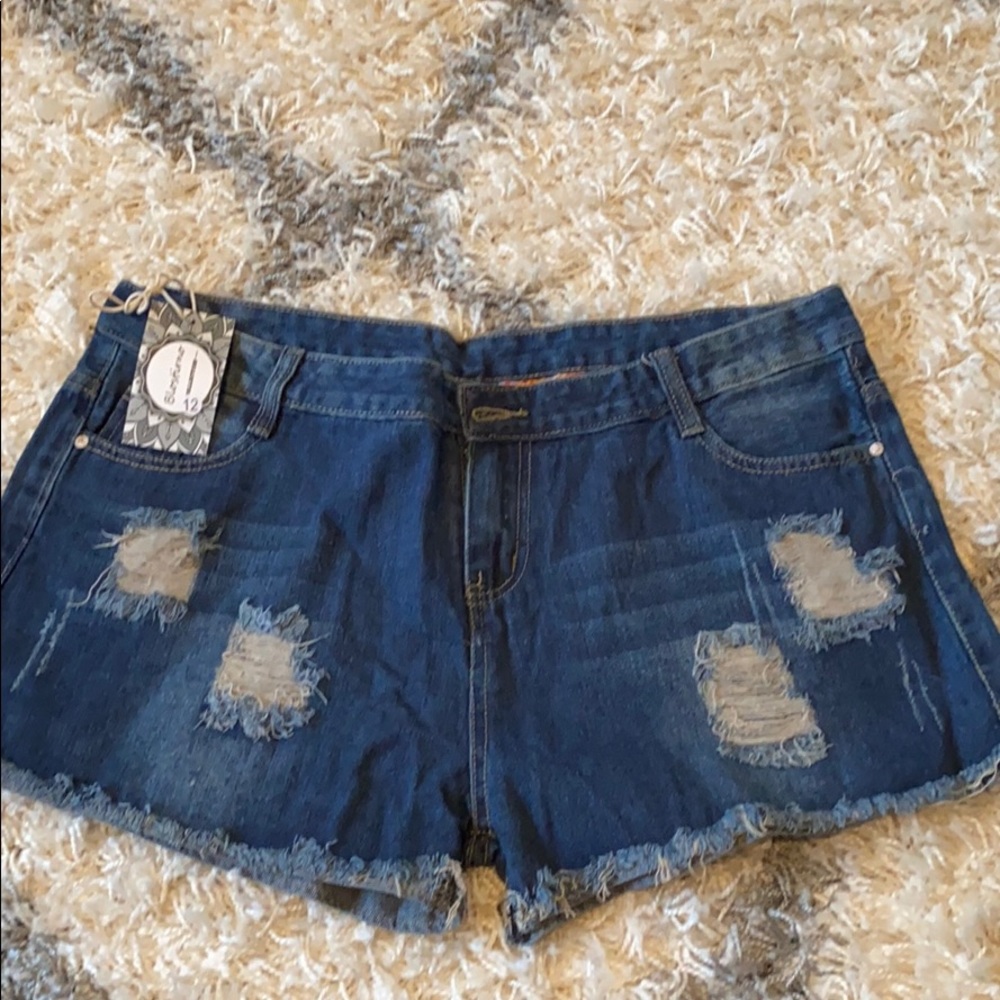 Jean shorts with tags